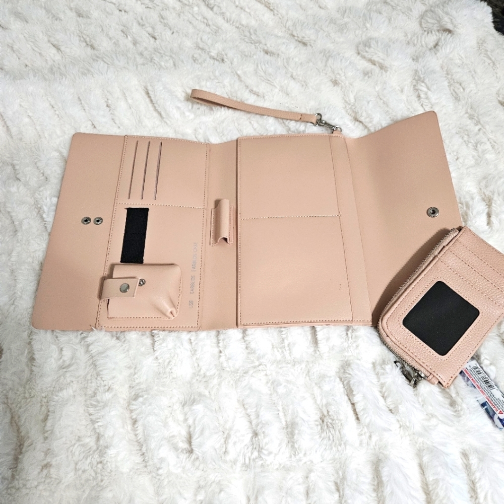 Steve madden clutch and wallet